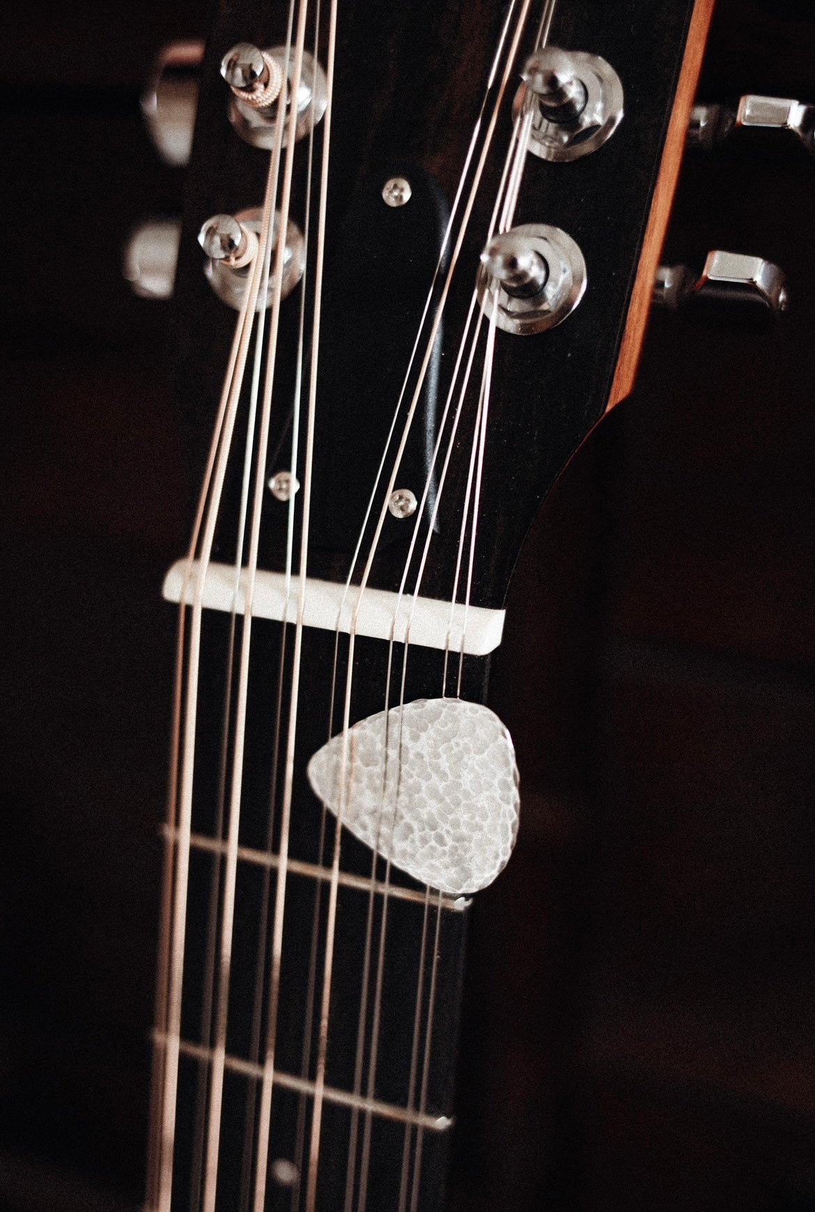 hammered guitar pick