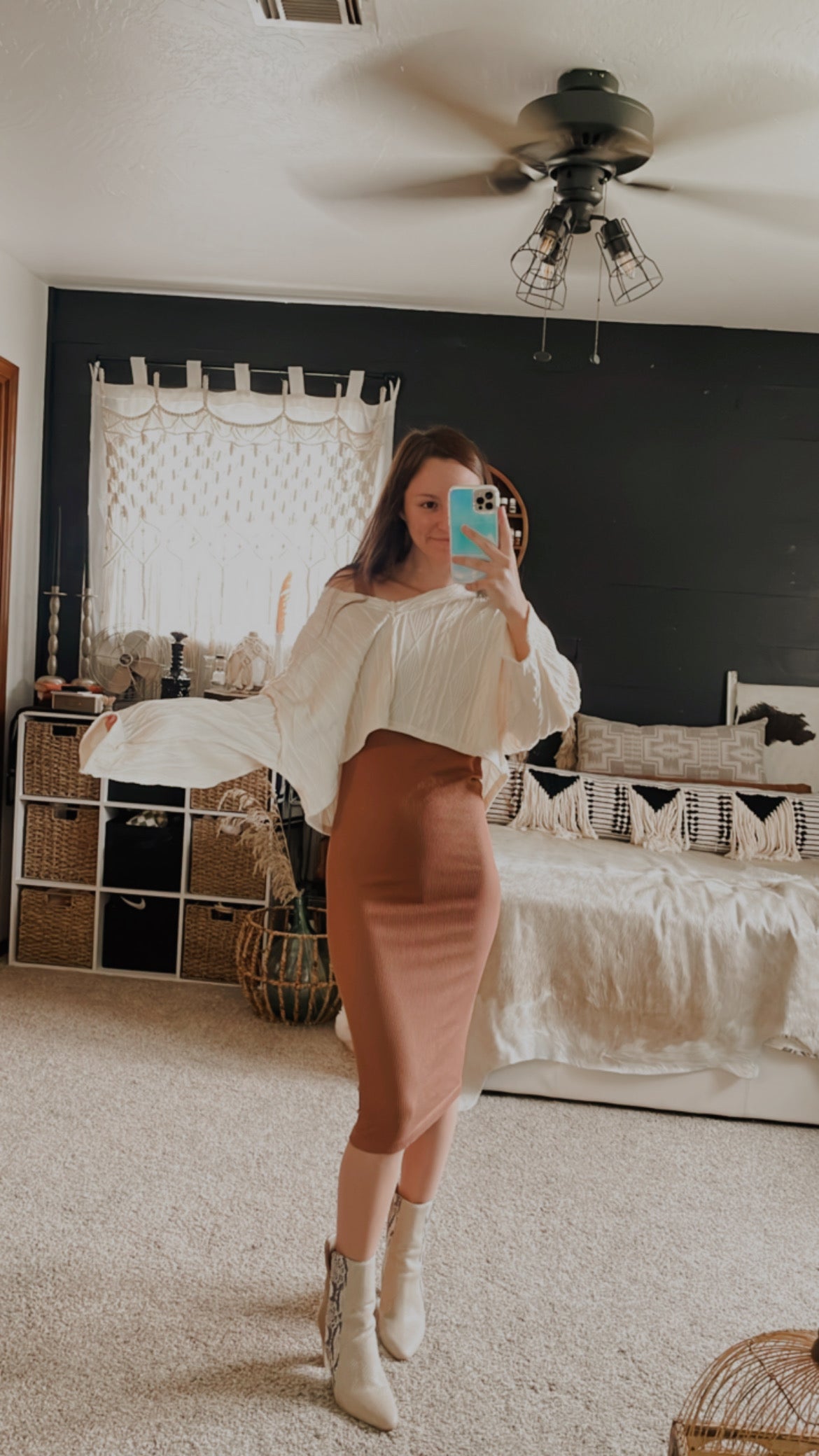 cream sweater crop